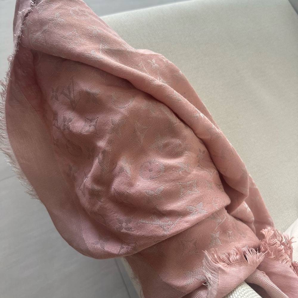 Authentic Pink Louis Vuitton scarf 💕 - Picture 10 of 15